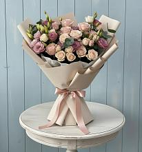 Букет цветов из:  Розы и Лизиантусы #REPLACE_PRED# Новопашковской