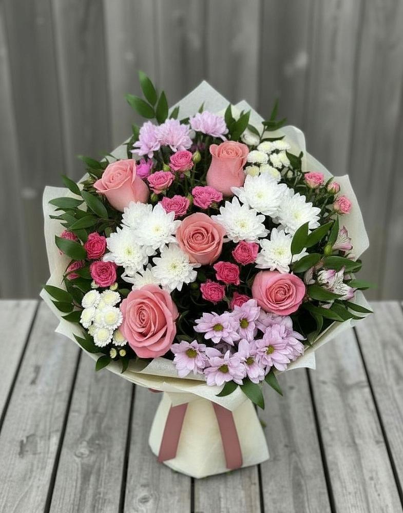 Букет цветов из: Альстромерии, Гвоздики, Розы и Хризантемы в Новопашковской