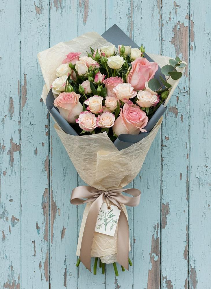 Букет цветов из: Розы в Новопашковской