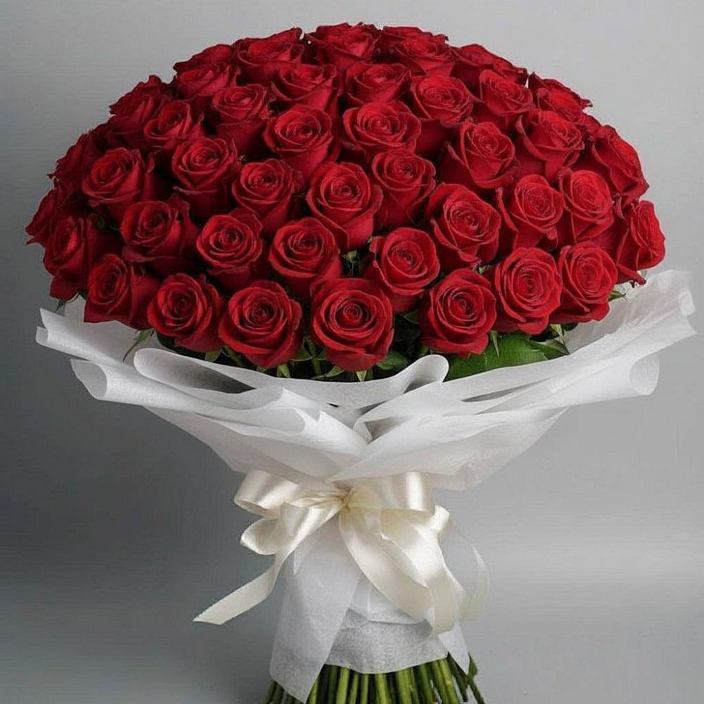 Букет 101 Красная роза Блэк Мэджик в Новопашковской