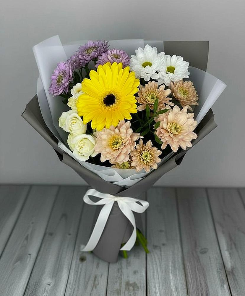 Букет цветов из: Розы, Герберы и Хризантемы в Новопашковской