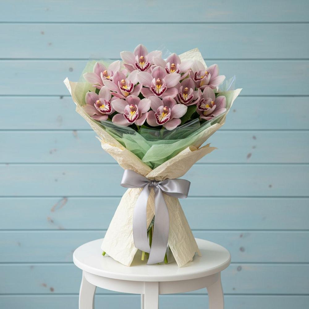 Букет цветов из: Орхидеи и Розы в Новопашковской