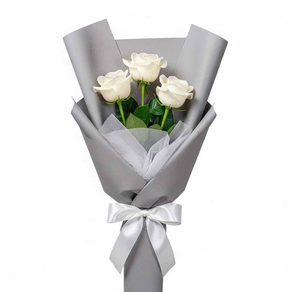 Букет 3 белые розы в Новопашковской