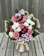 Букет цветов из:  Альстромерии, Гвоздики, Розы и Хризантемы в Новопашковской
