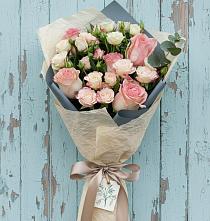 Букет цветов из:  Розы в Новопашковской
