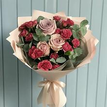 Букет цветов из:  Гвоздики и Розы в Новопашковской