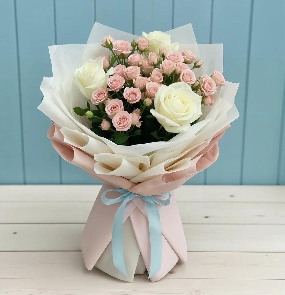 Букет цветов из: Розы в Новопашковской