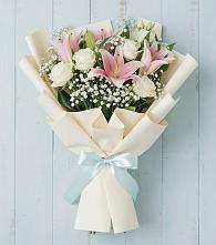 Букет цветов из:  Лилии в Новопашковской