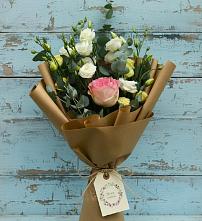 Букет цветов из:  Розы и Лизиантусы #REPLACE_PRED# Новопашковской